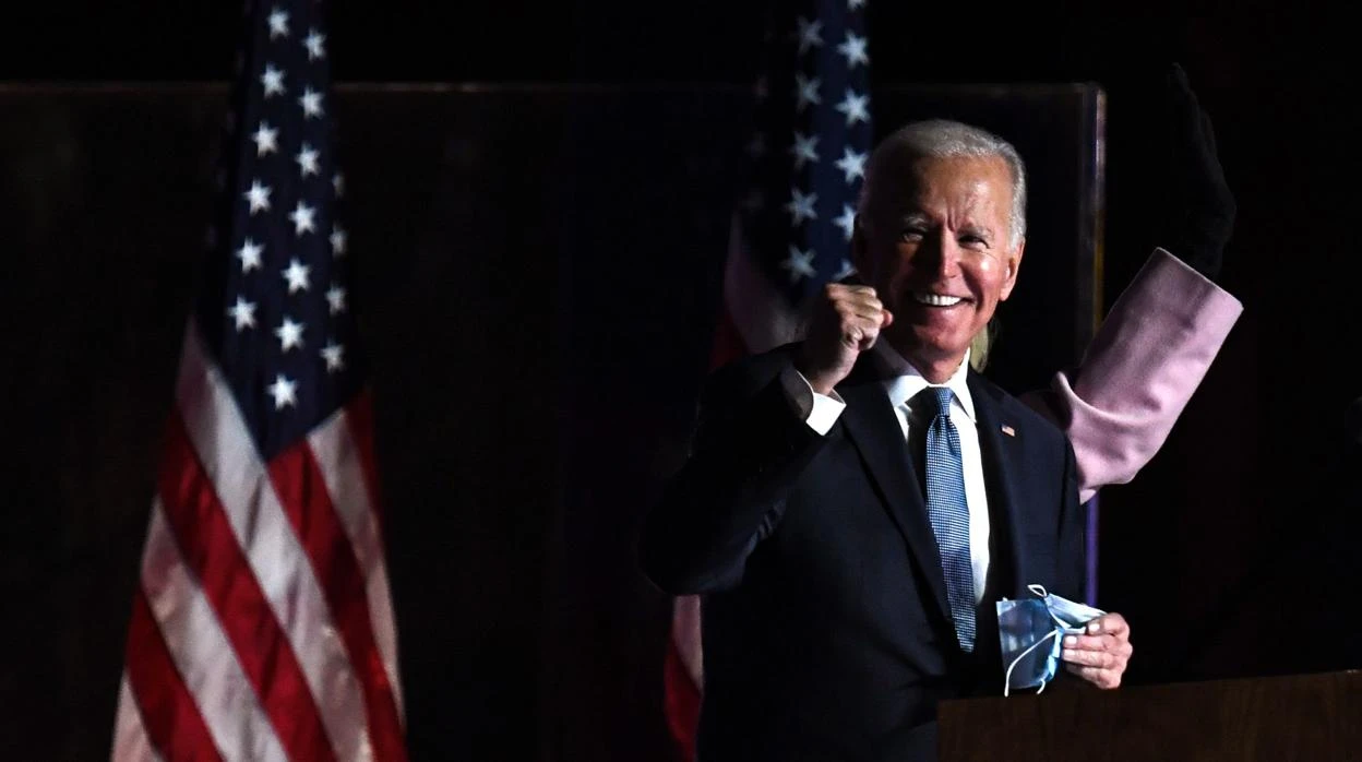 El Ibex 35 cierra en positivo por el buen desempeño de Wall Street y una posible victoria de Biden 