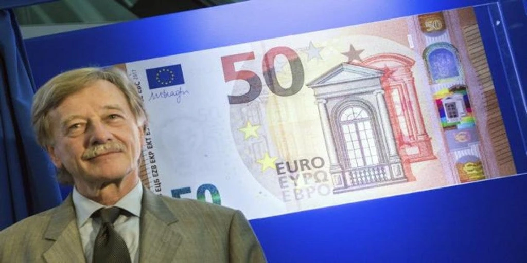 Mersch abre el debate sobre la deuda europea conjunta permanente