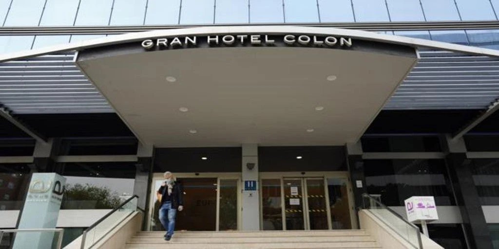 Los hoteleros madrileños tachan de «total irresponsabilidad» el desacuerdo entre las administraciones 