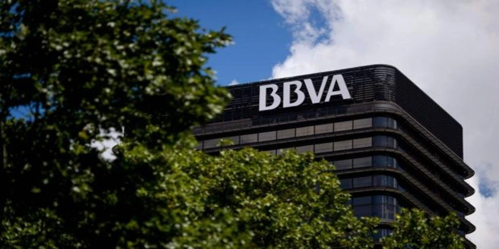 Así golpeará en el empleo la fusión de BBVA y Banco Sabadell