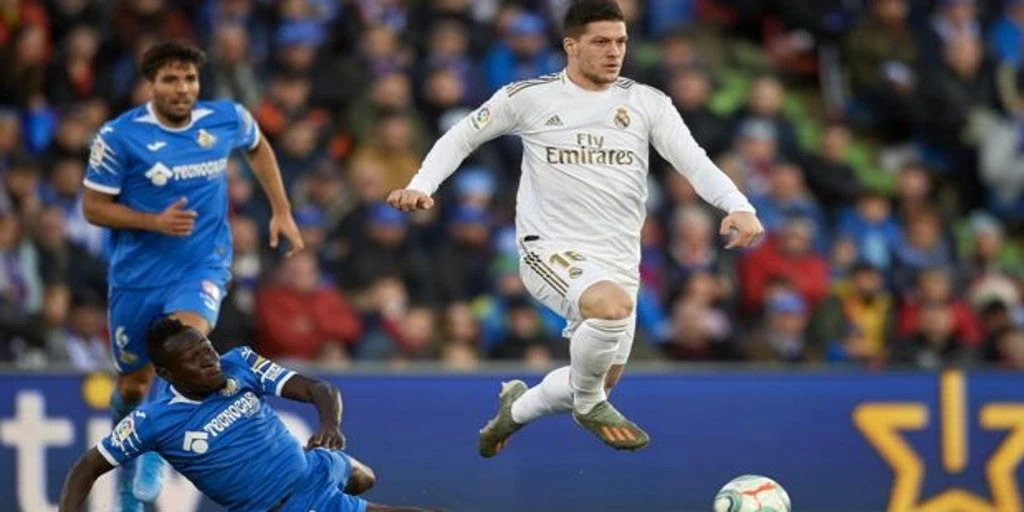 Jovic medita una cesión y Mayoral se irá traspasado