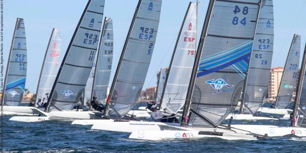Calavia y Tood en Clase A, Llabrés en Hobie Cat 16 y Boot en F18, vencedores en La Manga