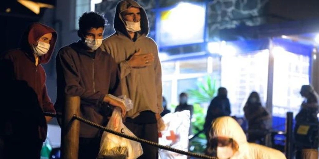 Llegan a Gran Canarias 39 inmigrantes en dos pateras