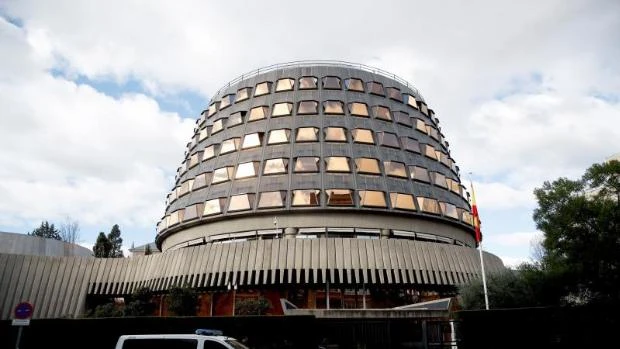 El TC rechaza suspender las penas de prisión e inhabilitación de Junqueras y Romeva