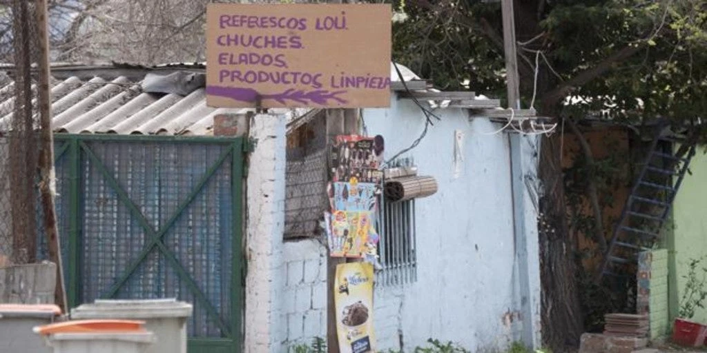 Desmantelan una fiesta con 67 personas en un bar de la Cañada Real