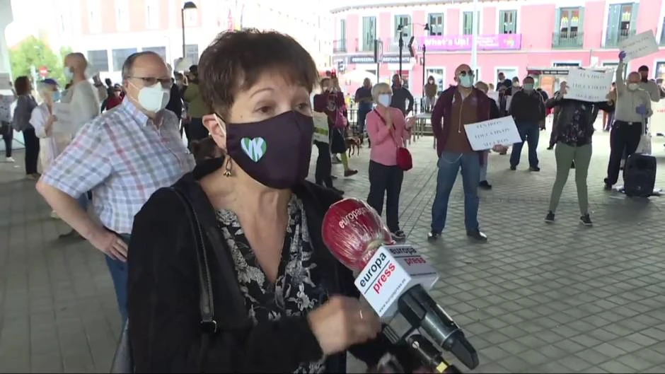 Asistentes a un acto en favor del sector público critican medidas de la CAM