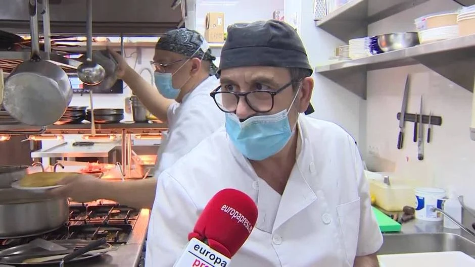 El bar de tapas de Madrid Portomarín exhibe su croqueta gallega