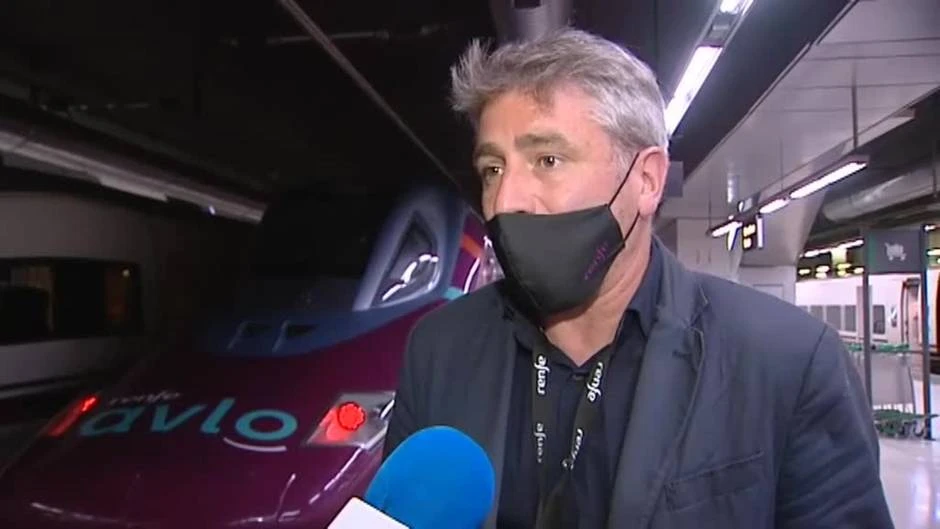 Primer viaje del AVLO, el tren 'low cost' de Renfe
