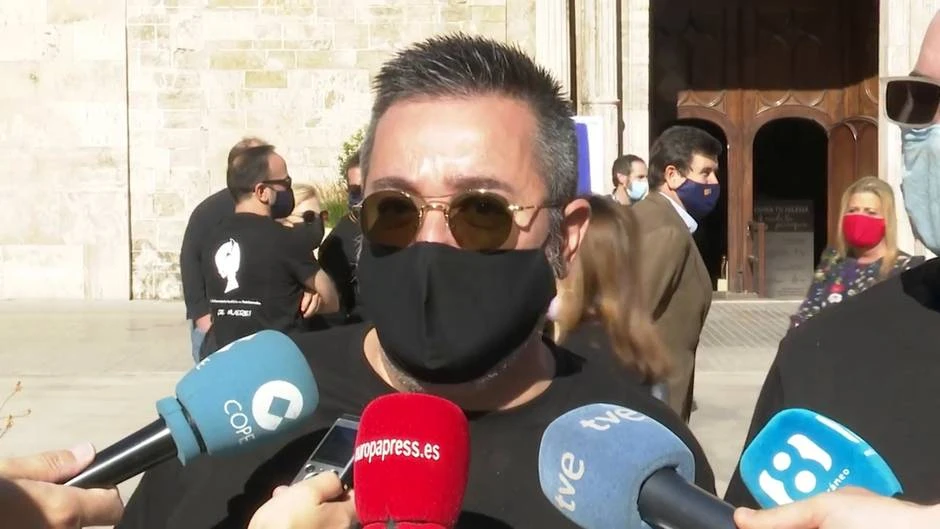 Indumentaristas valencianos protestan 