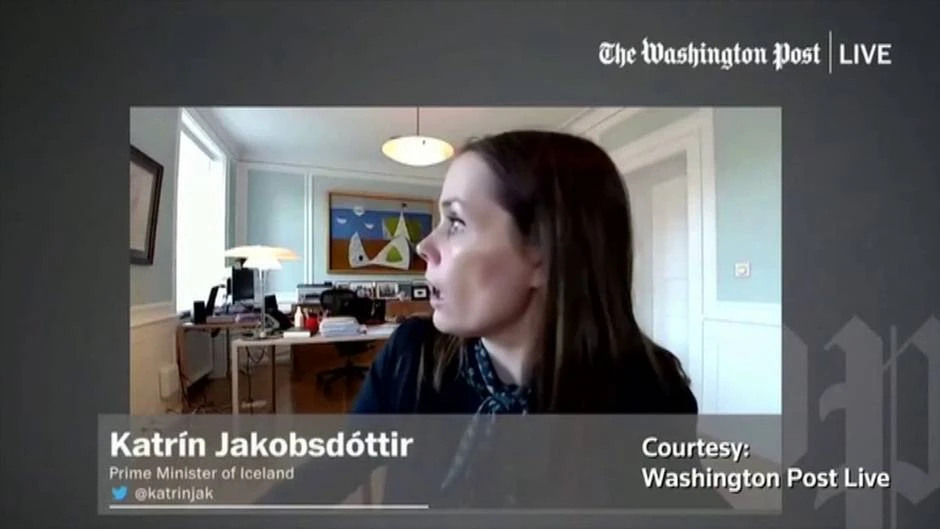 La primera ministra de Islandia sorprendida por un terremoto en mitad de una entrevista.
