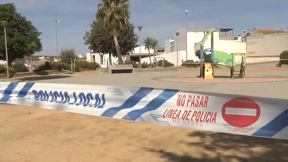 La Junta de Andalucía aprueba nuevas medidas para tratar de frenar el avance del virus