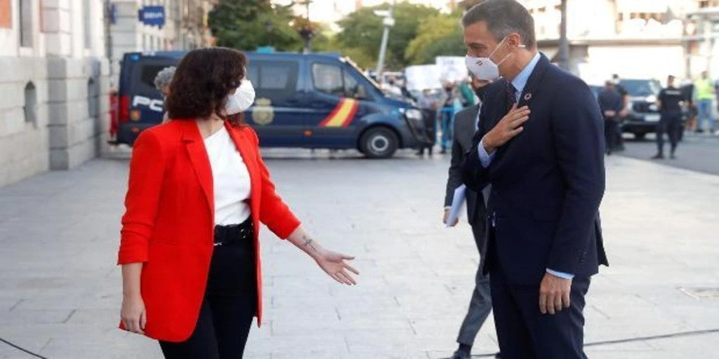 Sanidad tenía el informe de la Abogacía para confinar Madrid desde hace varias semanas 