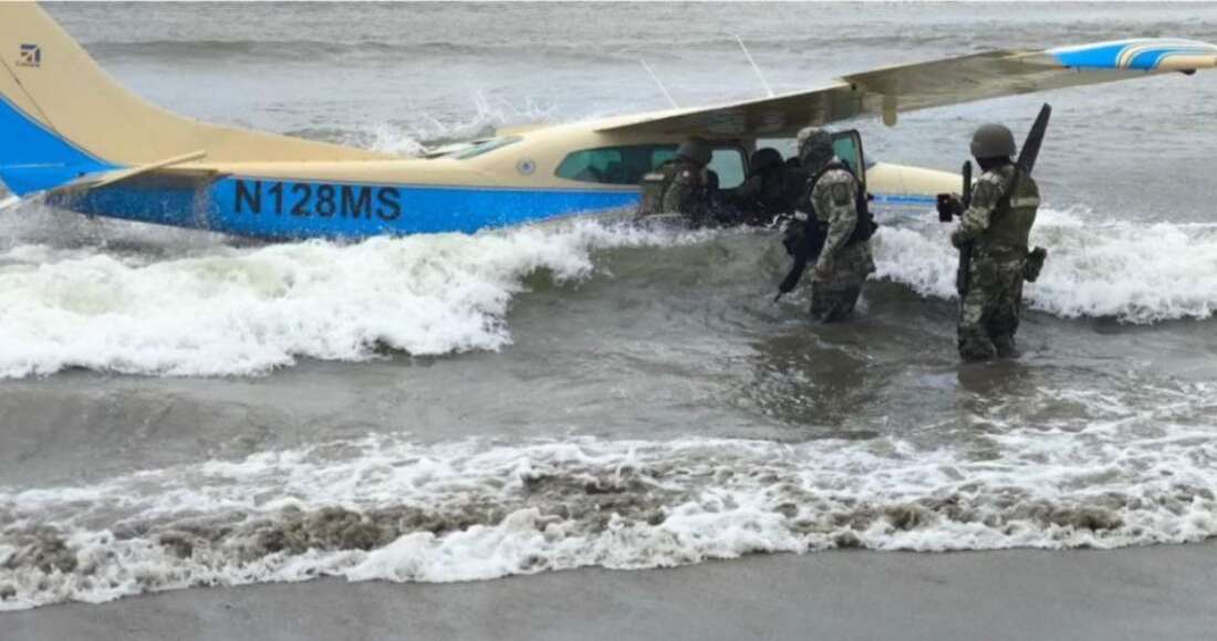 El Ejército intercepta aeronave con media tonelada de cocaína en las costas de Oaxaca