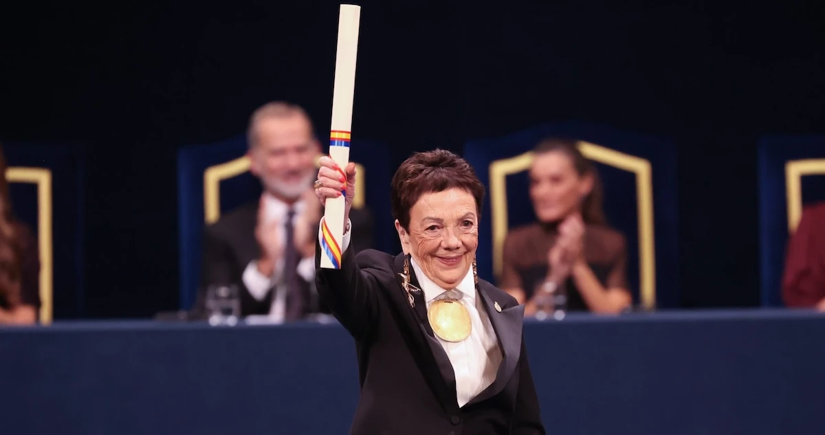 Graciela Iturbide recibe el Premio Princesa de Asturias por su carrera fotográfica