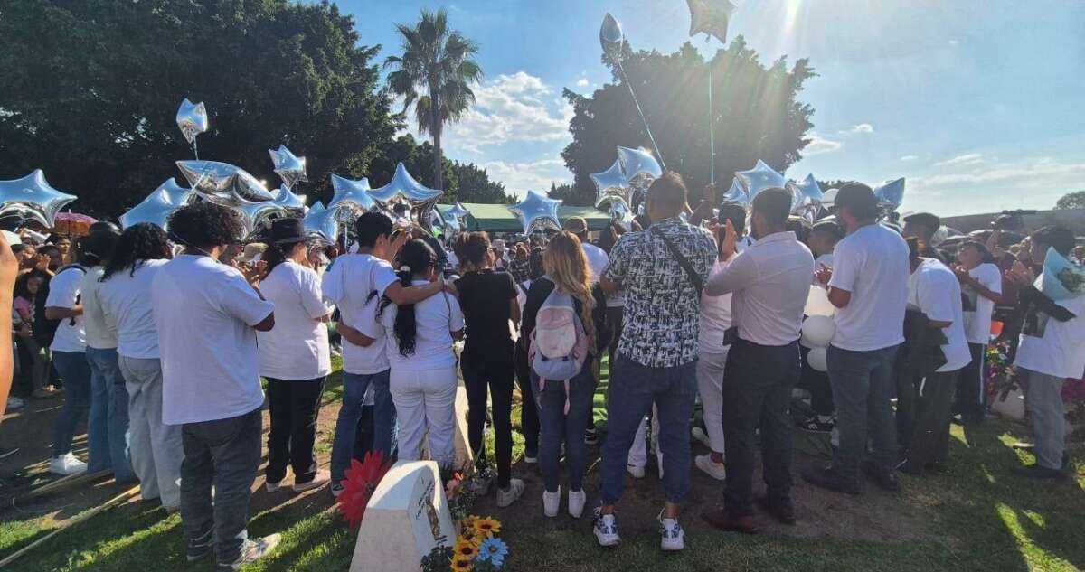 Familiares y amigos despiden a menor asesinado en León; exigen justicia por su muerte