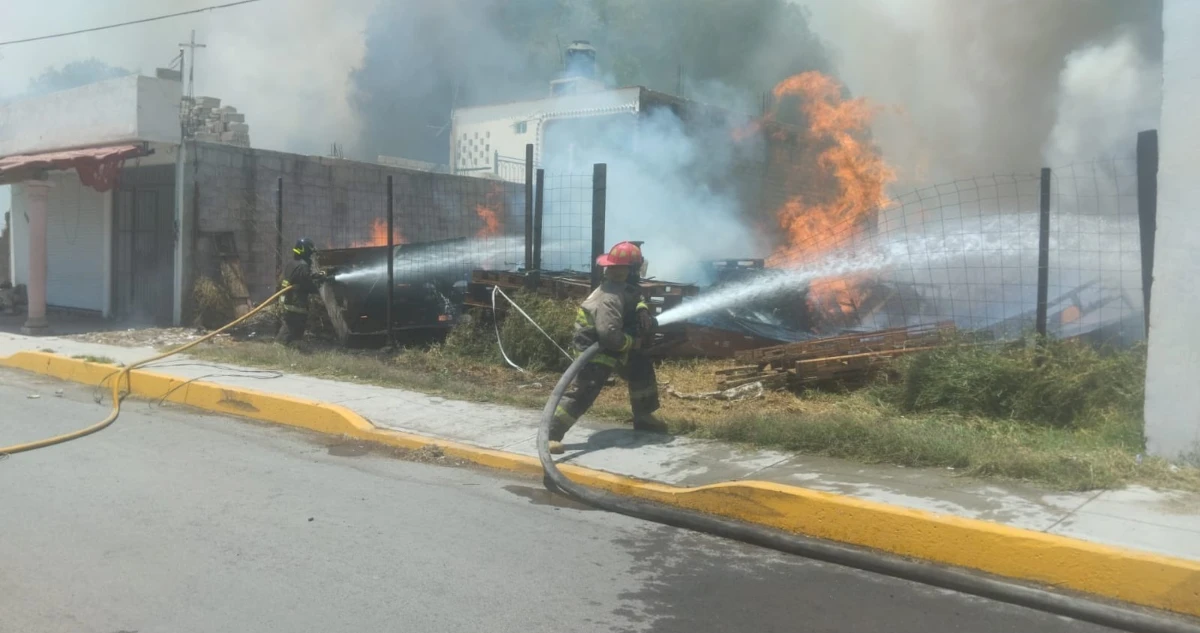 VIDEO ¬ Un taller de pirotécnica explota en Tultepec, Edomex; no se registran heridos