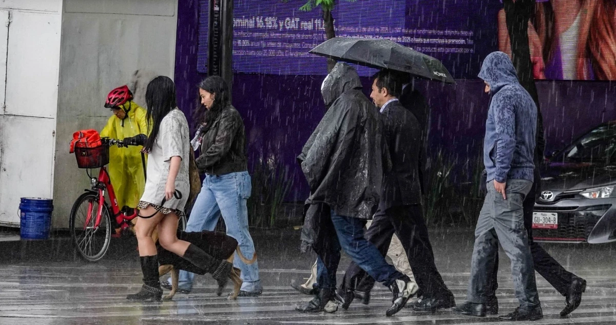 Protección Civil emite alerta por lluvias muy fuertes con actividad eléctrica en CdMx