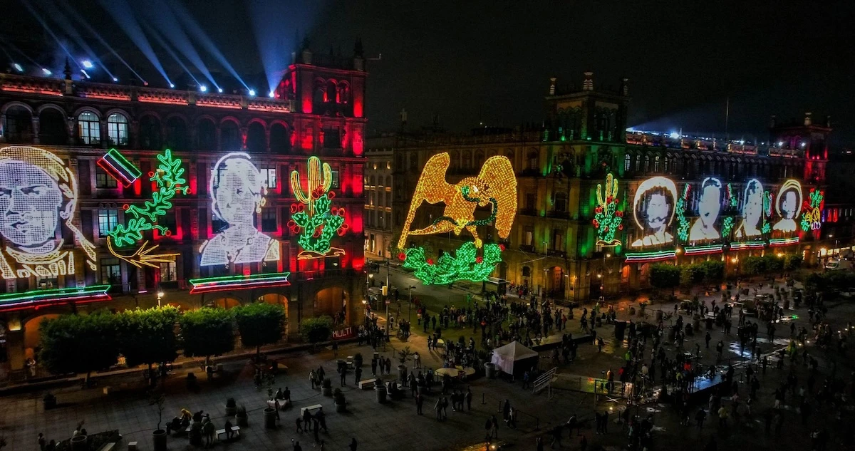 ¿Viajas en Metro o Metrobús? Éste será su horario especial el 15 y 16 de septiembre