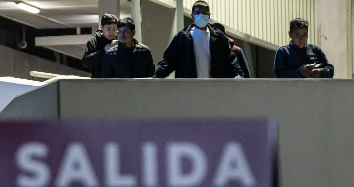 Migrantes exigen a Claudia Sheinbaum reforzar protección consular en Estados Unidos