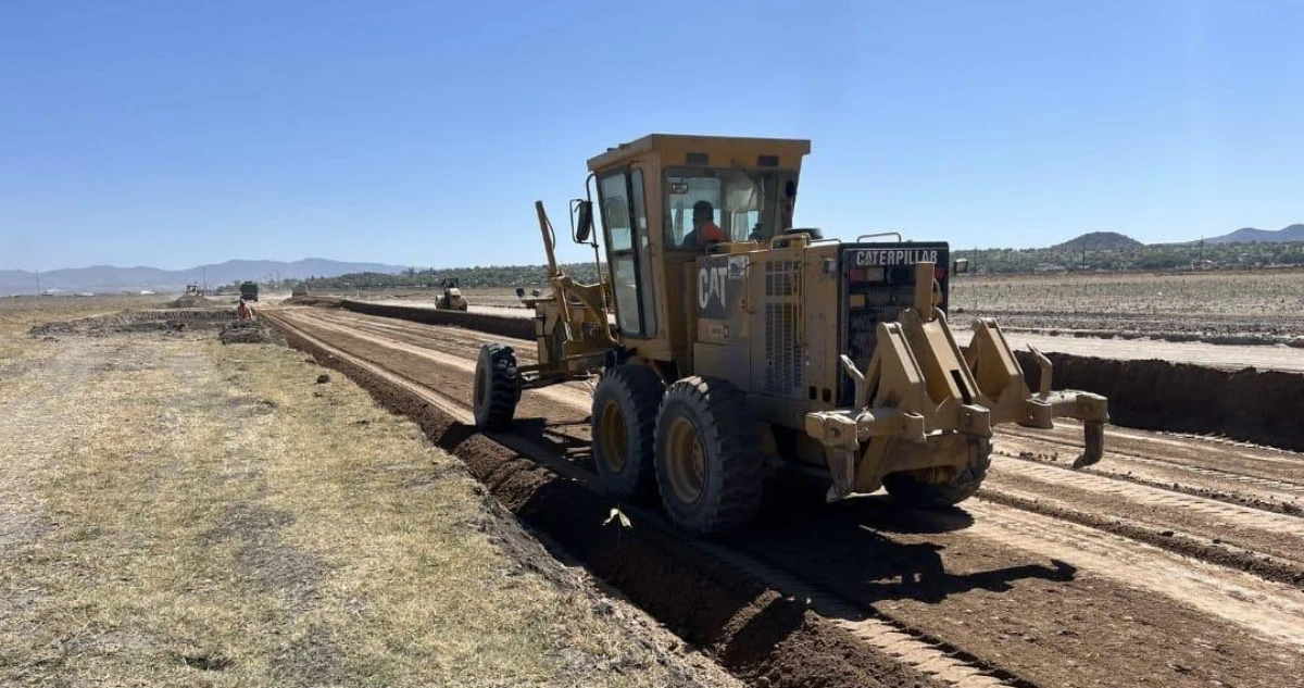 Sheinbaum presume avance de obras del Tren México-Pachuca; agradece a trabajadores