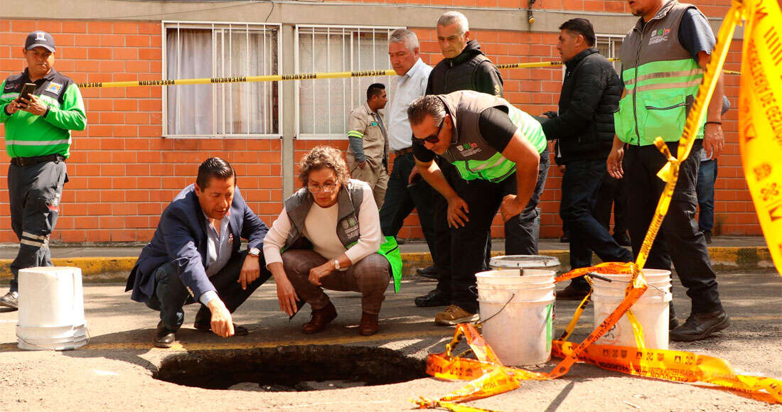 Vecinos reportan socavón en la Alcaldía GAM y descubren toma clandestina de diésel