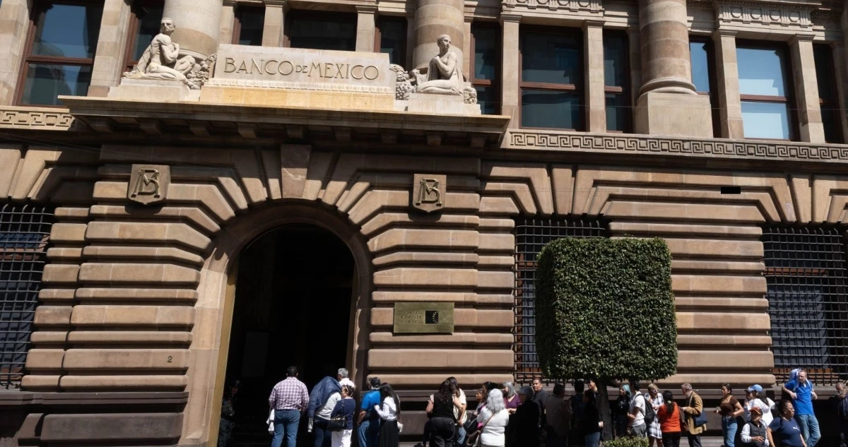 Banxico destaca incertidumbre económica por aranceles en el primer trimestre del 2025