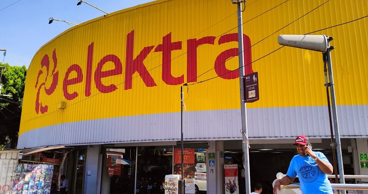 La BMV suspende la cotización de Elektra luego de su decisión de salir del mercado