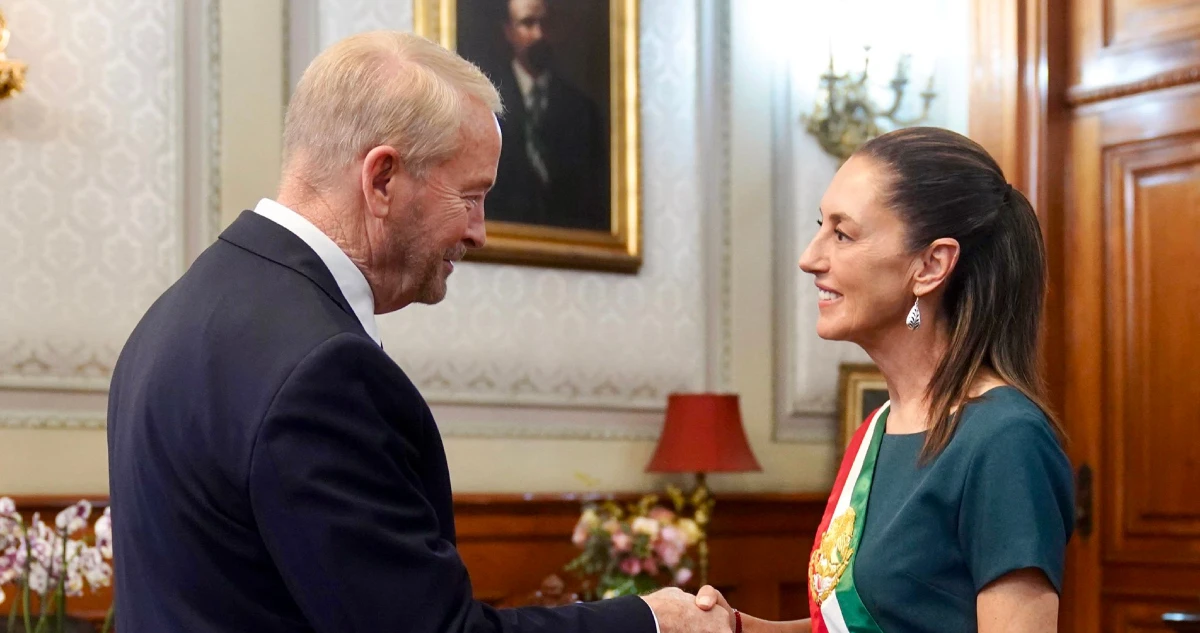 Sheinbaum se reúne con el Embajador y empresarios estadounidenses en Palacio Nacional