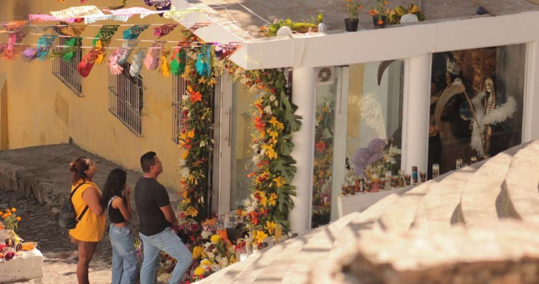 FOTOS ¬ La “Santa Muerte” se fortalece en el corazón católico de México: Guanajuato