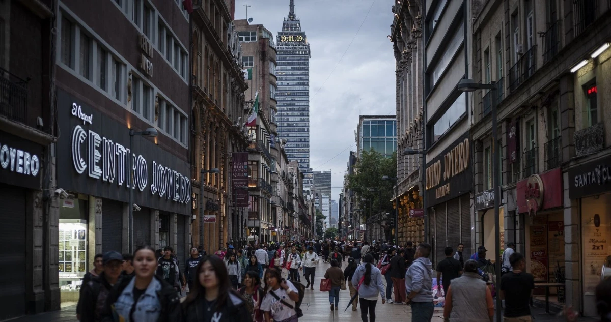 A pesar de Trump y la pandemia, los hogares mexicanos ingresaron 15.6% más con AMLO