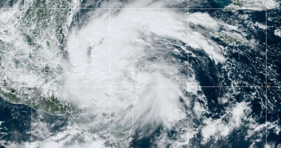 “Sara” pega en Honduras y va para Yucatán. En CdMx, la temperatura seguirá fría