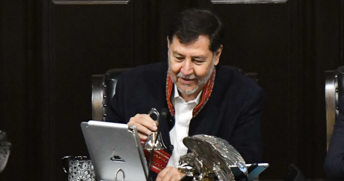 Noroña tacha de “cretino” a Cónsul por postura 