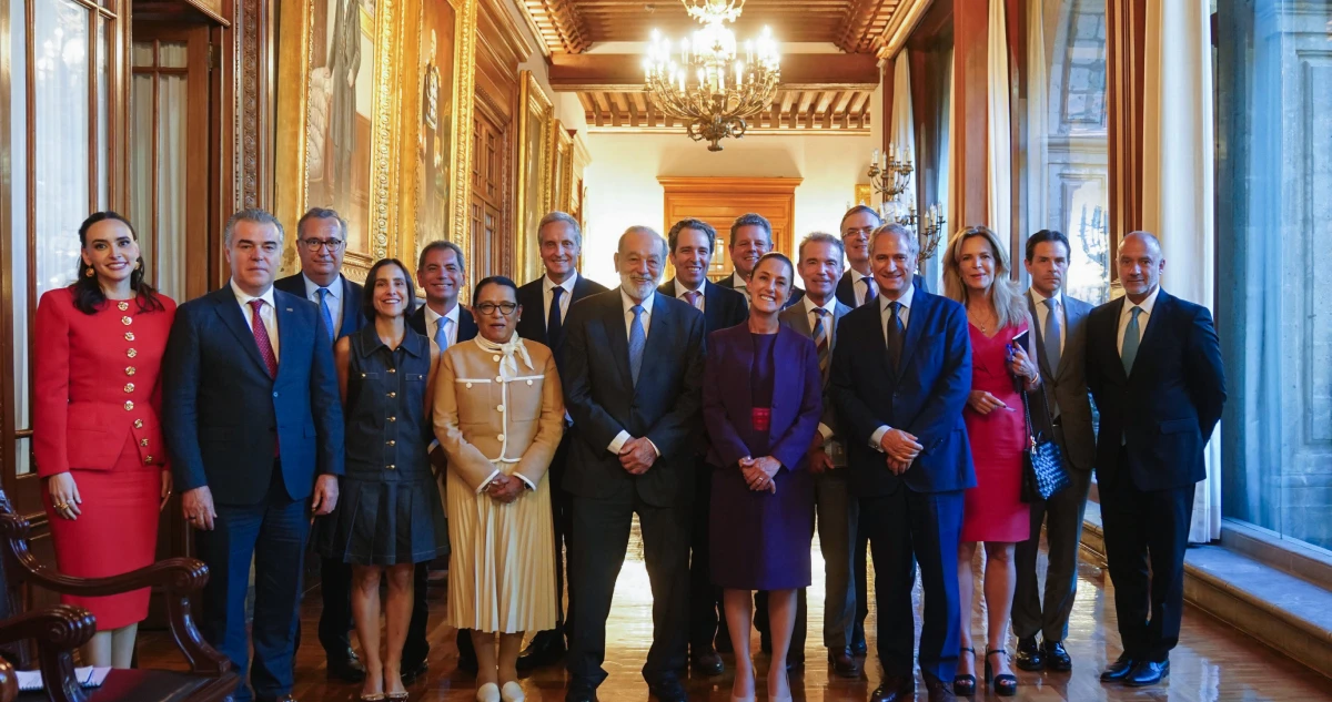 Cúpula de empresarixs, liderados por Slim, revisan con la Presidenta el Plan México