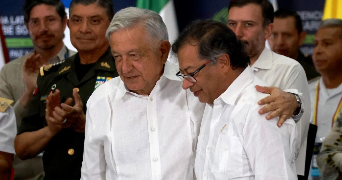 Gustavo Petro reconoce logro de AMLO en el combate a la pobreza; compara resultados