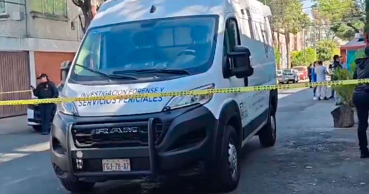 Adulto mayor es asesinado a tiros en restaurante de la Miguel Hidalgo; detienen a dos