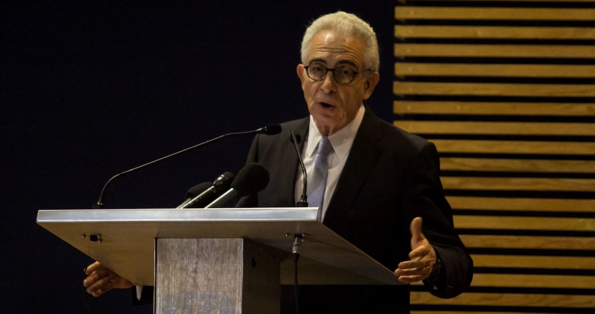ENTREVISTA ¬ Zedillo avaló con su silencio el Estado de excepción de Calderón: Lemus