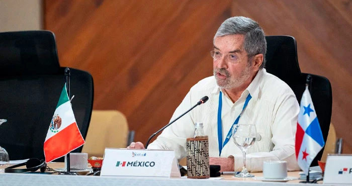 De la Fuente llama a la paz en Latinoamérica; sostiene reunión con Lula en la Celac