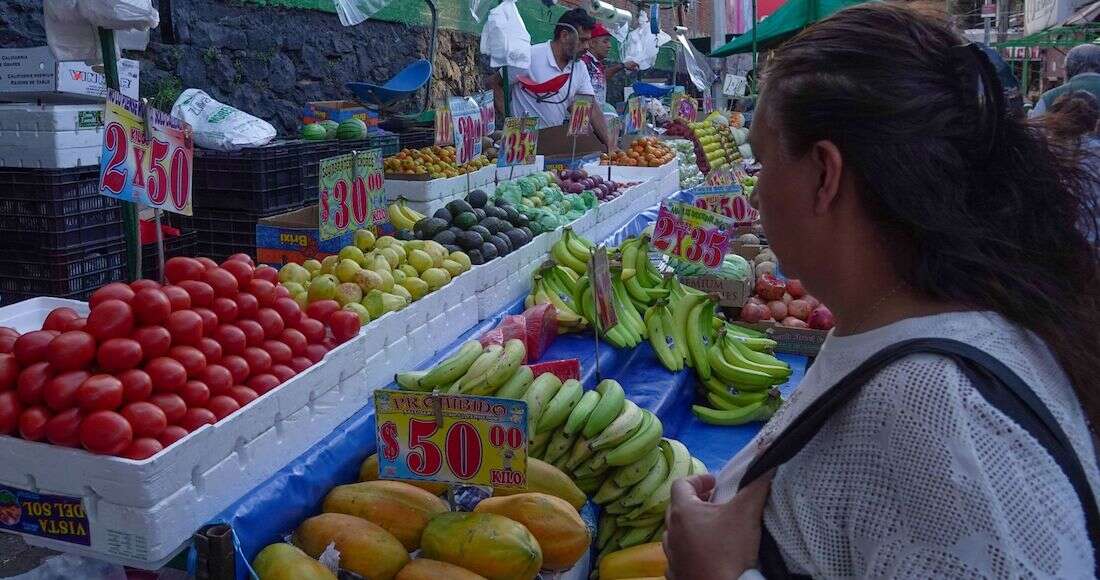 Inflación se acelera en octubre a 4.76%; nopales y papaya, los productos con más alza