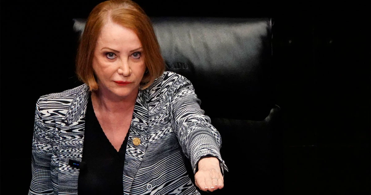 Itzel Castillo asume Presidencia del Senado y pide debate sin odio, machismo, racismo