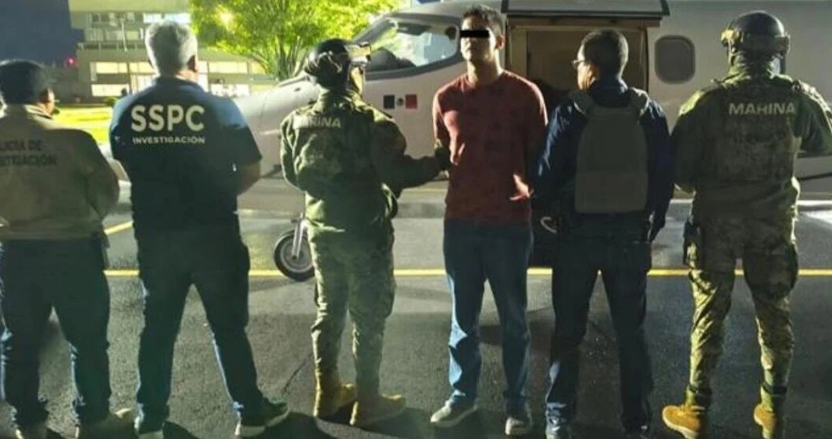 Autoridades capturan en Puebla a operador de 