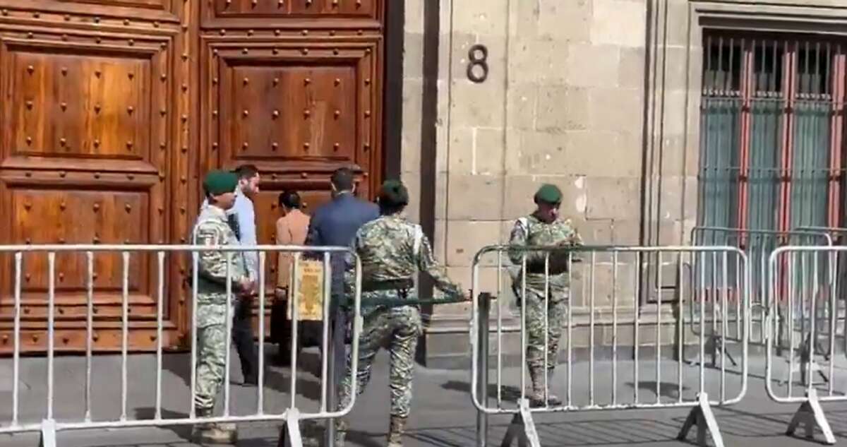 Sheinbaum recibe a consejeros en Palacio; revisarán presupuesto de elección judicial