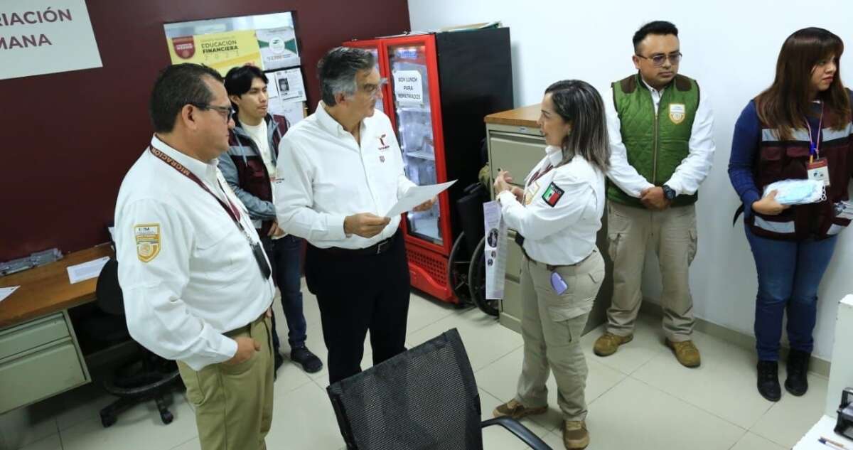 Gobernador de Tamaulipas recibe a repatriados y visita Centro de Atención en Reynosa