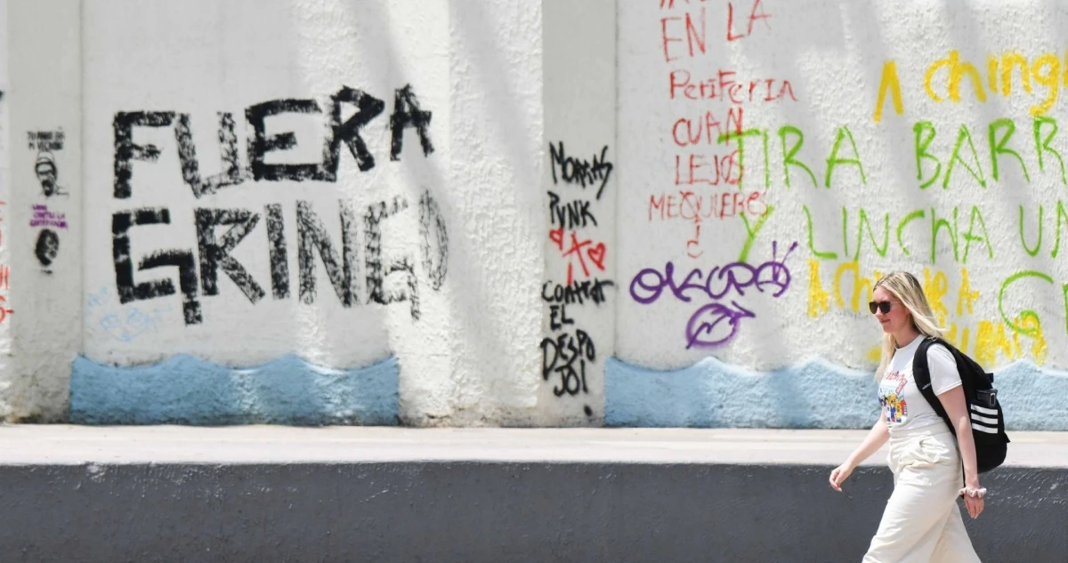 El DHS usa marcha contra gentrificación en CdMx para promover app de autodeportación