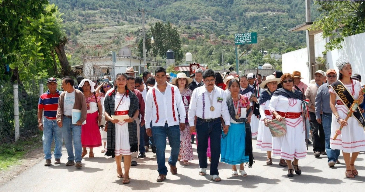 ENTREVISTA ¬ Hay mucha capacidad, dice zapoteca de Aguilar, quien vuela hacia la SCJN
