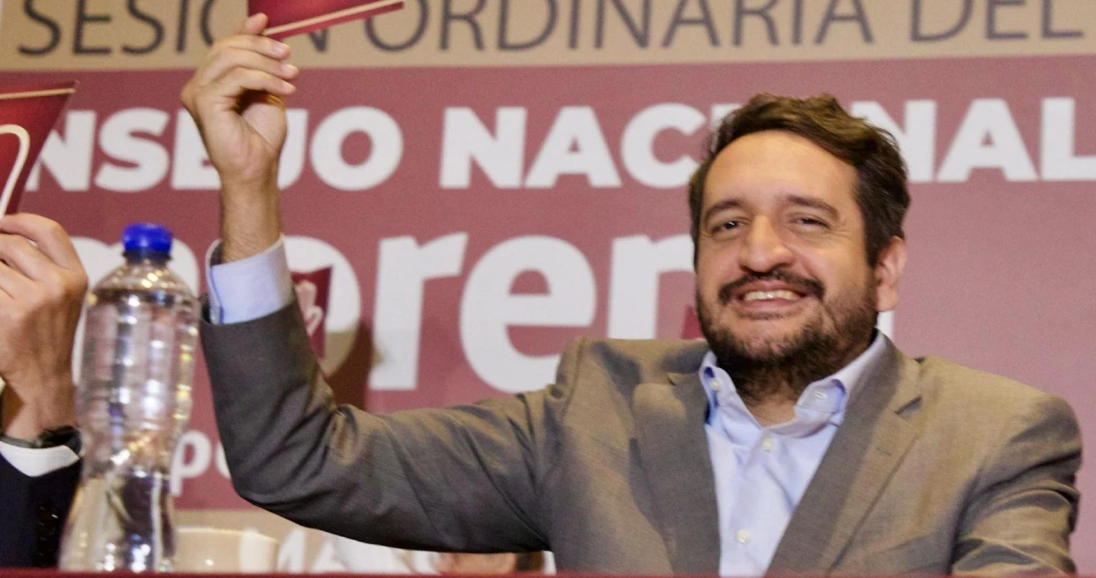 La prensa capitalina dice que López Beltrán vacaciona en Tokio, en hotel 5 estrellas