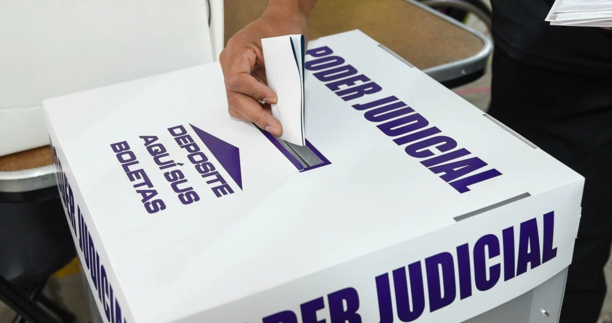 ENTREVISTA ¬ Se cambió el dedazo por urnas en el Poder Judicial: Fabrizio y Hernández