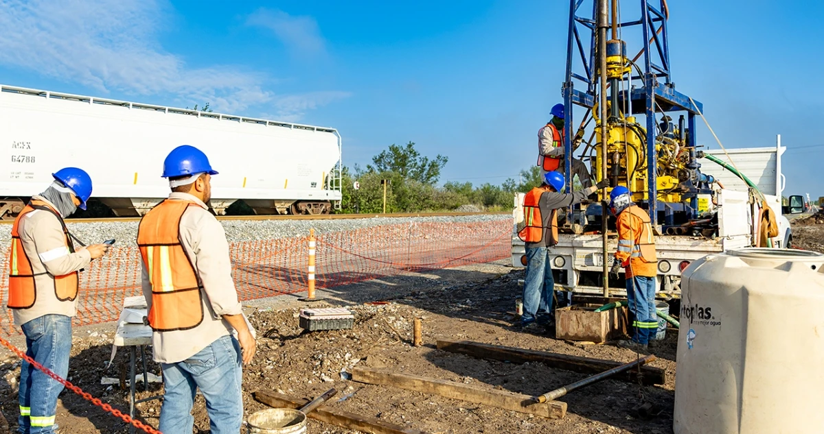 Empresa de Carlos Slim gana contrato para la construcción del Tren Saltillo-Monterrey