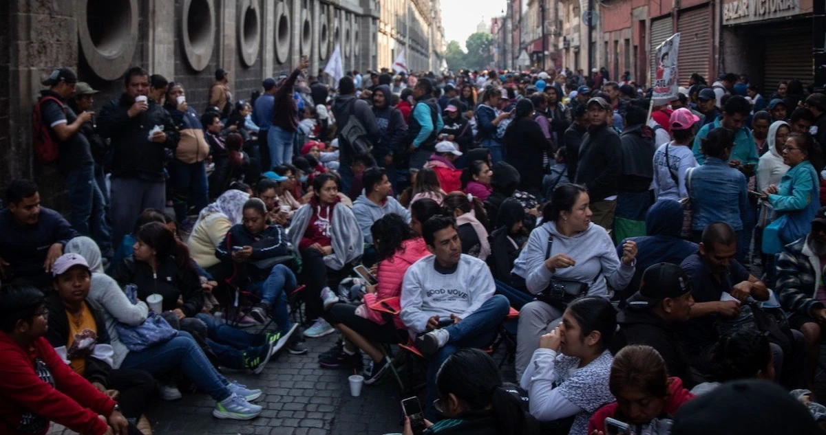 CNTE exige jubilación digna; Gobierno dice que en la medida en que haya presupuesto
