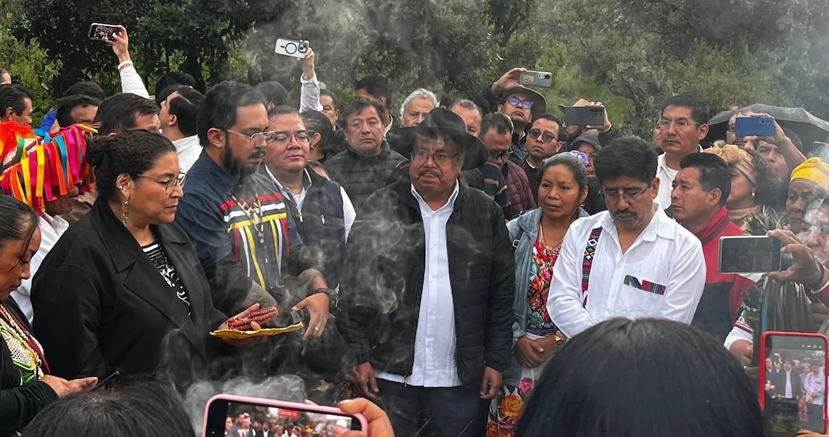 ENTREVISTA ¬ El bastón de mando reconoce las formas de gobierno de indígenas: Regino