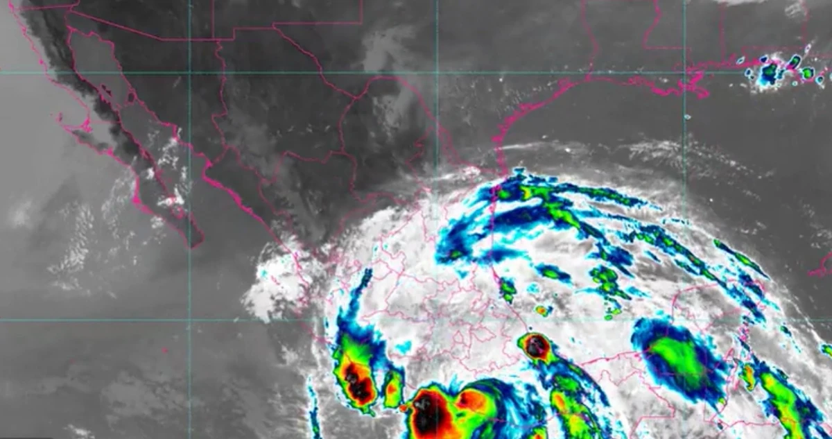 El huracán se degrada a categoría 1 y pasa por Guerrero; mantiene alertas por lluvias